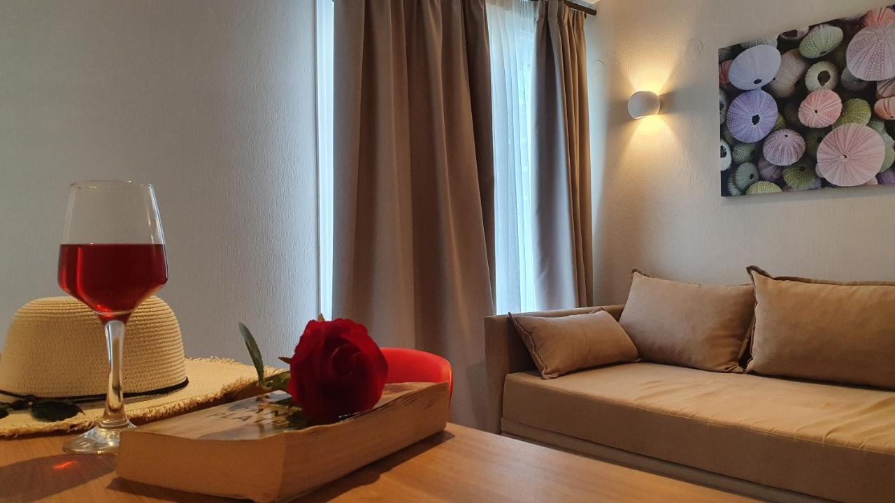 Astra Sarti Luxury Suites المظهر الخارجي الصورة
