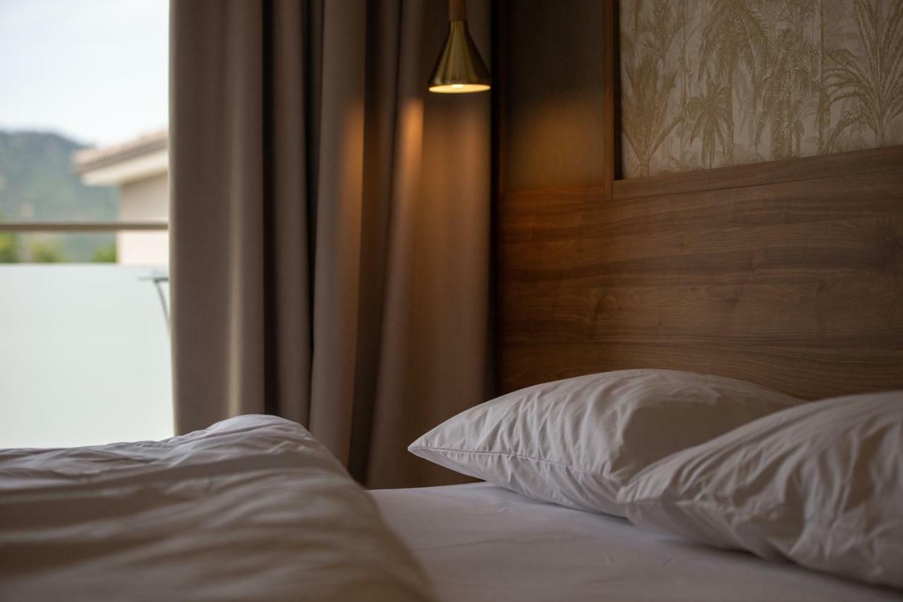 Astra Sarti Luxury Suites المظهر الخارجي الصورة